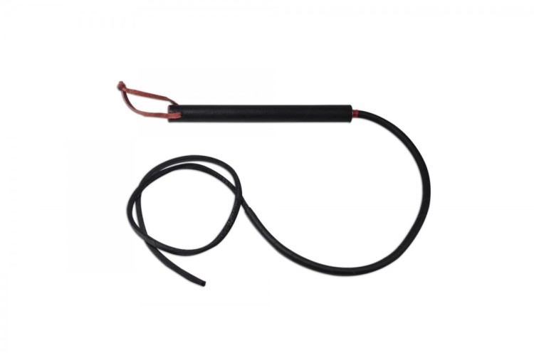 WHIPS Bat skórzany czarny 140 cm